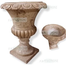GRANDE VASO A CALICE IN VERO MARMO TRAVERTINO SCOLPITO H. CM. 70 BORDO LAVORATO