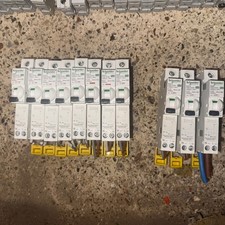 Lotto lavori Schneider PoN RCBOs X11 