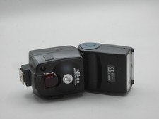 Nikon Speedlight SB-80DX flash