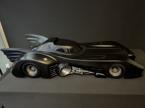 Hot toys batman 1989 veicolo - toys,