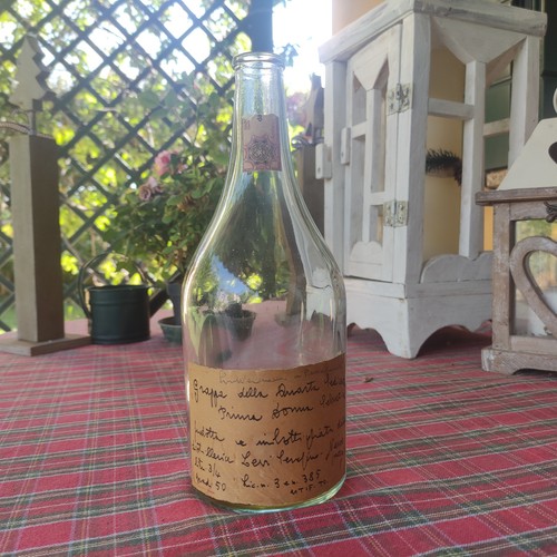 Grappa quarta sedicente - de,