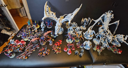 Warhammer 40k tyranids army - warhammer,