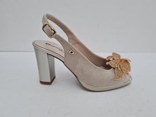 Donna Serena Sandali Donna Con