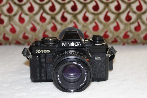 Minolta 700 l - minolta, l'obiettivo