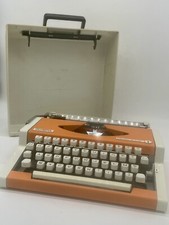 Macchina Da Scrivere Olympia