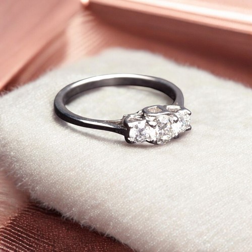 Anello fidanzamento tre - a,
