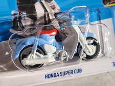 Diecast 1:66 HOT WHEELS 2023 HONDA SUPER CUB 3/5  87/250 HV MOTO.