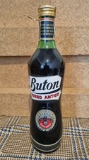 Bottiglia Di Liquore Buton