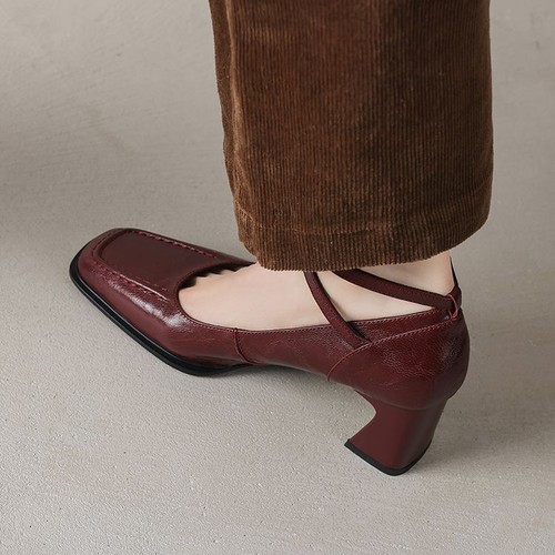 Scarpe donna pelle punta