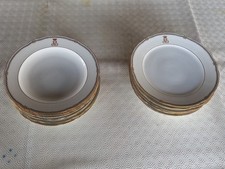 SET DI 12 PIATTI DIPINTI A