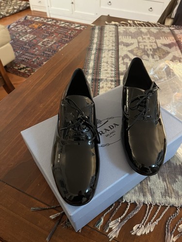 Scarpa laccate prada - prada,