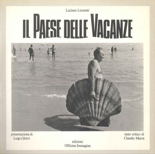 Paese delle vacanze - il,