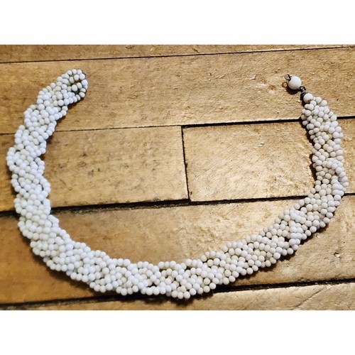 Collana girocollo vintage con