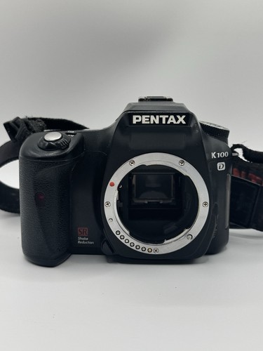 Fotocamera digitale reflex