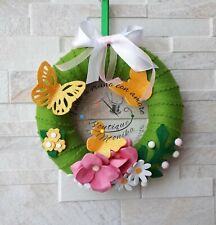 Ghirlanda fuoriporta in pannolenci fatta a mano primavera estate 