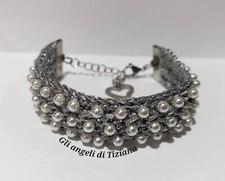 Braccialetto fatto a mano all'uncinetto