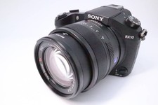 Sony DSC-RX10 Cyber-shot fotocamera digitale 20,9 MP 1,0 pollici obiettivo CMOS Zeiss usato