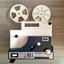 Proiettore Cine Max K4 Normal 8 Automatic vintage anni 60/70 SENZA CAVO ALLIM.