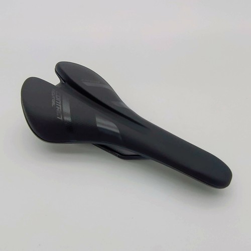 Giant contact neutral - giant, saddle