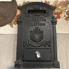 Cassetta delle lettere/cassetta postale italiana vintage in ghisa chiusura montaggio a parete pesante