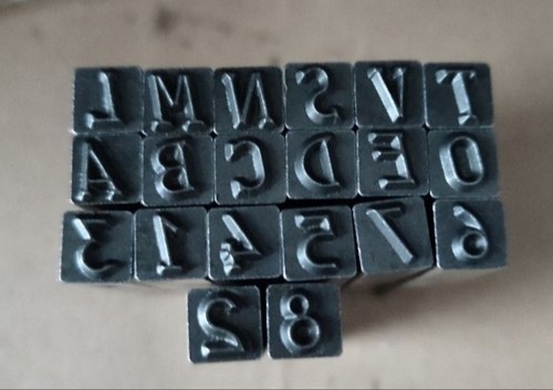 Punzoni lettere numeri 20 - lettere,