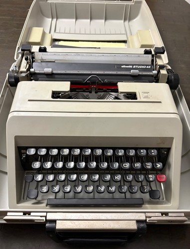 Olivetti studio typewriter - studio,