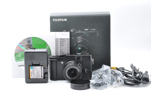 Fotocamera digitale compatta