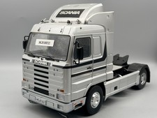 Modelli di camion 1:18 Road