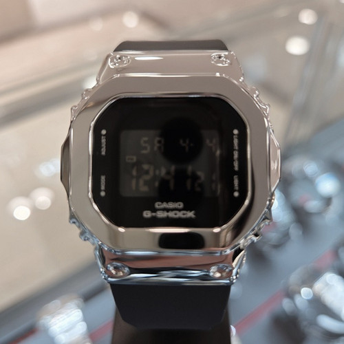 Orologio sportivo digitale