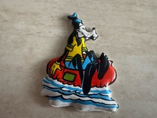 FIGURINA FORMAGGINI MIO PLASTECO N.6 PIPPO IN CANOTTO SERIE PIPPO AL MARE