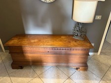 cassapanca legno antica In Noce