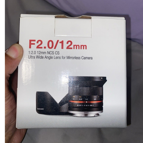 Samyang 0 ncs - 12, f/2.0