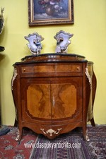 Credenza stile Luigi XV a due