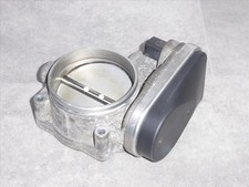 BMW E60 550i, bocchettone