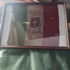 Quadretto Con Fazzoletto In Seta Ricordo Di Combattente.