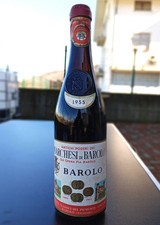 bottiglia di vino Barolo