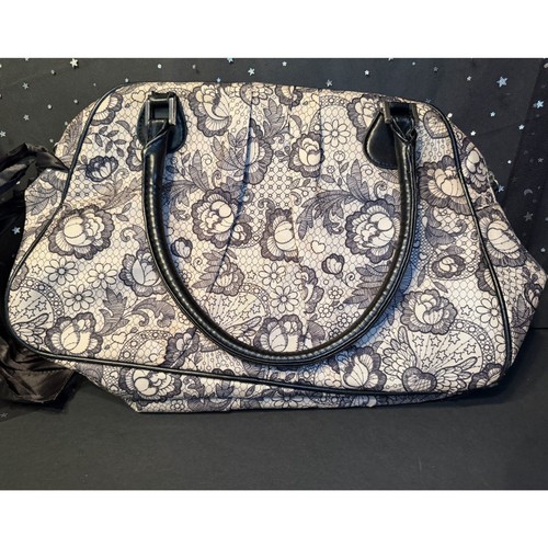 Jessica simpson floral satchel - floral,