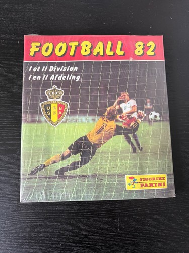 Album football 1982 - album, 82