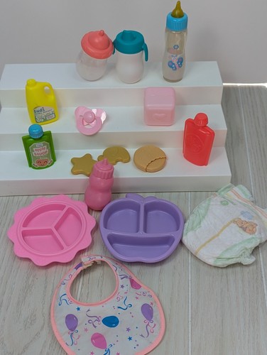 Lotto accessori bambola