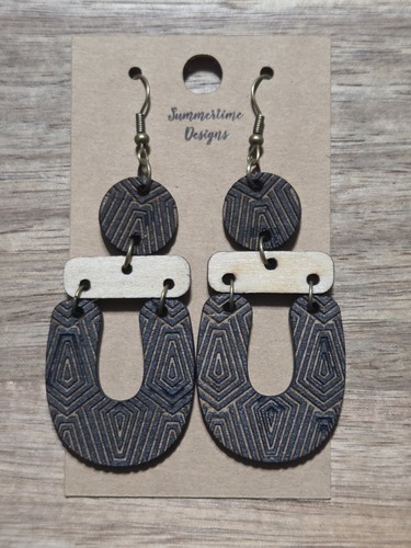 Orecchini legno taglio - in,