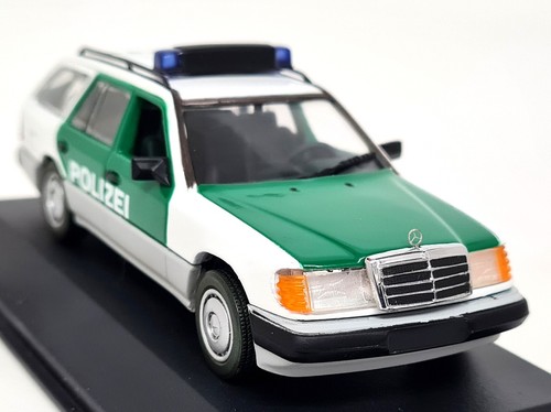 Minichamps mercedes benz - 1/43,