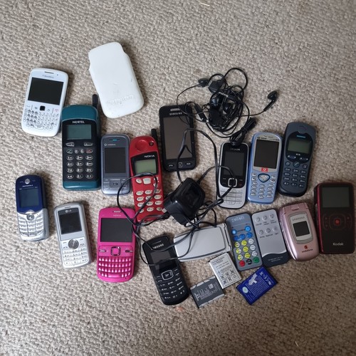 Mobile phones job lot - 15?x,