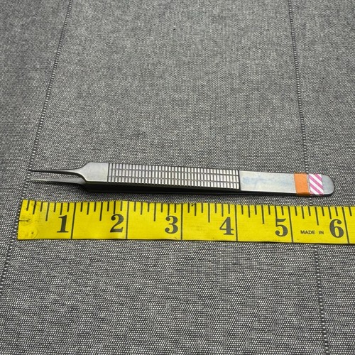 Pinza microchirurgica - , in