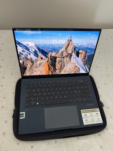 Asus zenbook oled - 14”,
