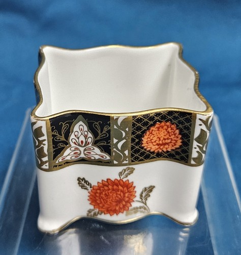 Abbeydale chrysanthemum imari - chrysanthemum,