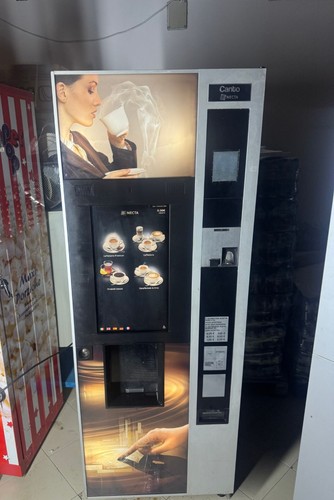 Distributore automatico caffè