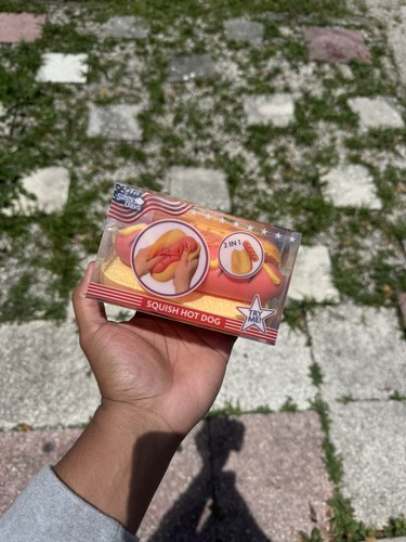 Sunny days squeeezy hot dog - squeeezy,