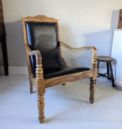 Poltrona pelle nera gambe - poltrona,