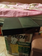 Microsoft Xbox One 500GB Console Nera Con Joystick Verde Nuovo Completa Di Cavi 