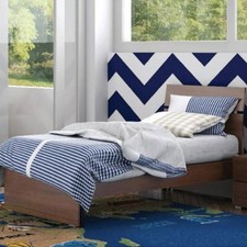 Letto in legno una piazza e